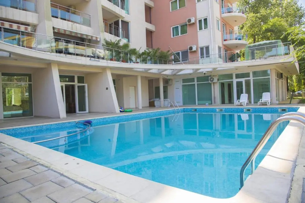 Evergreen Vlas Mamaia