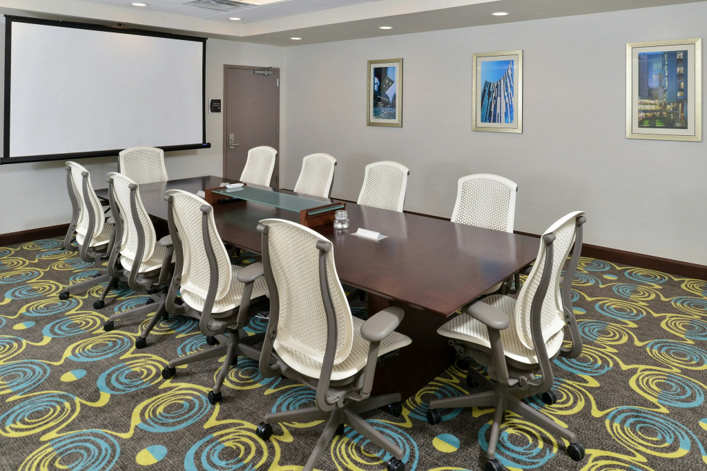 Homewood Suites by Hilton Cincinnati/Mason