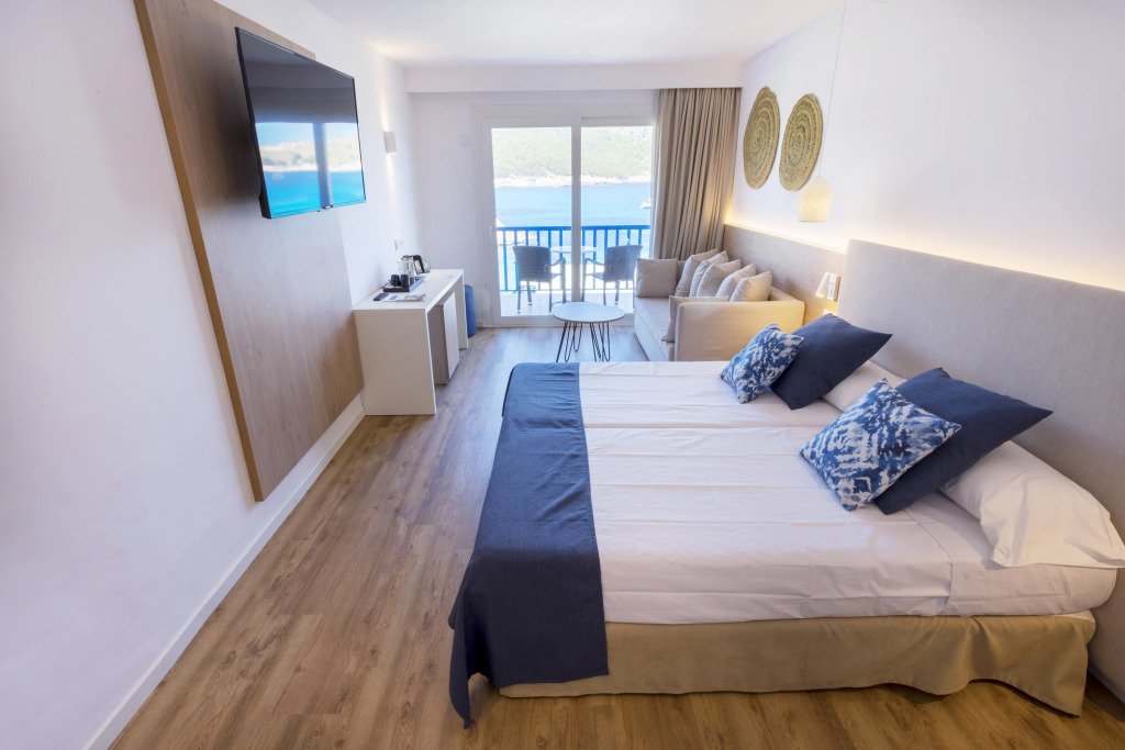 Parque Nereida Suites Hotel