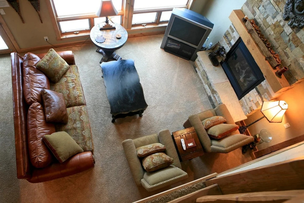 Lakota Antlers 200 5 Bedroom Holiday Home by Winter Park Lodging Company