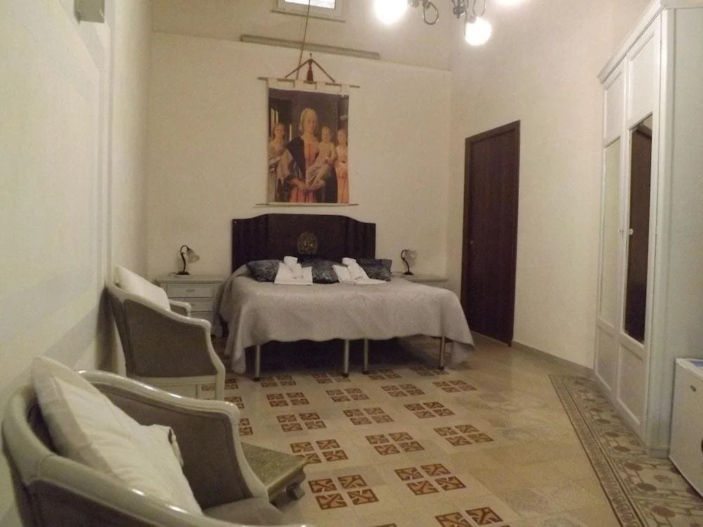 Neeton Noto Bed & Breakfast