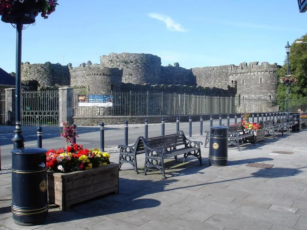 Castle Square Apartments Beaumaris
