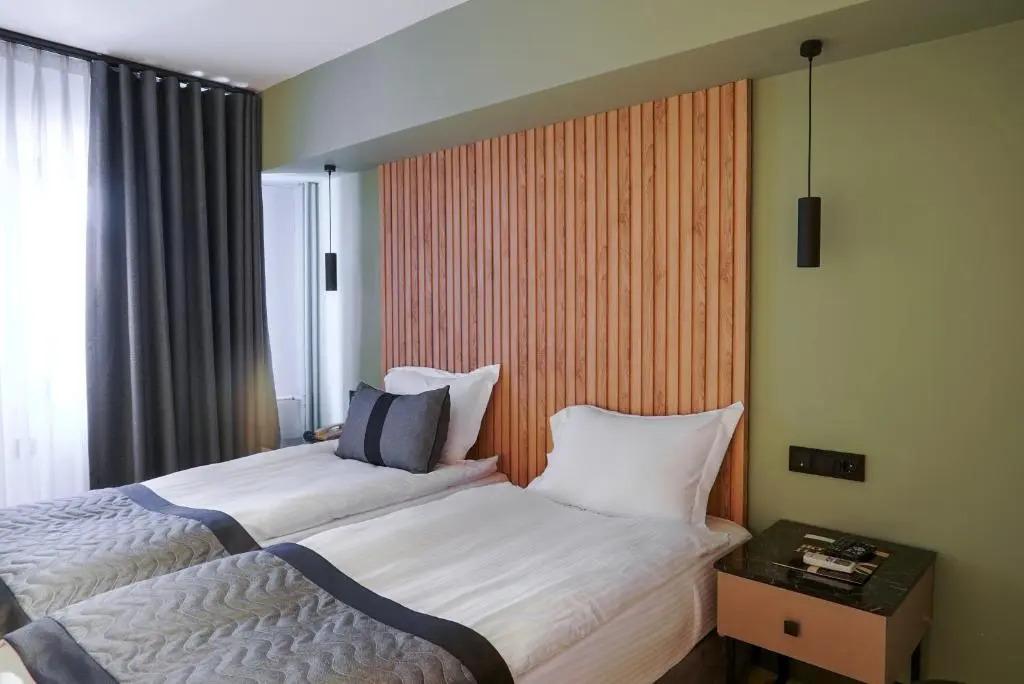Polek Hotel