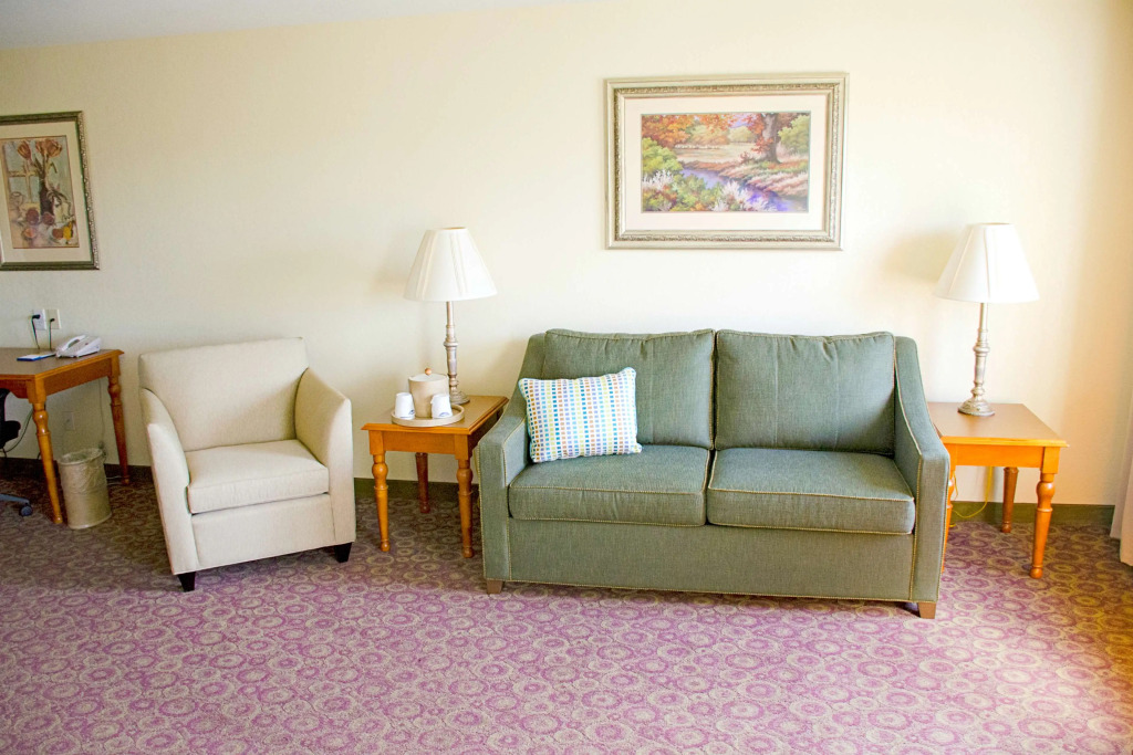 Hampton Inn & Suites College Station