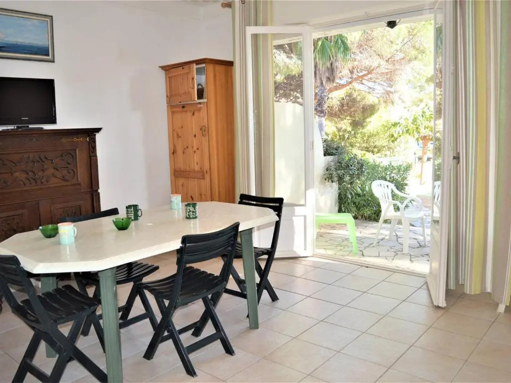 Appartement Cavalaire-sur-Mer, 2 pièces, 4 personnes - FR-1-226B-111