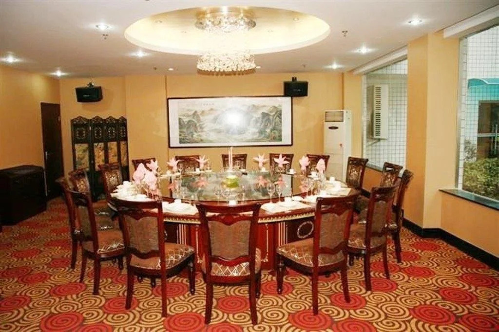 Jiuzhou Hotel