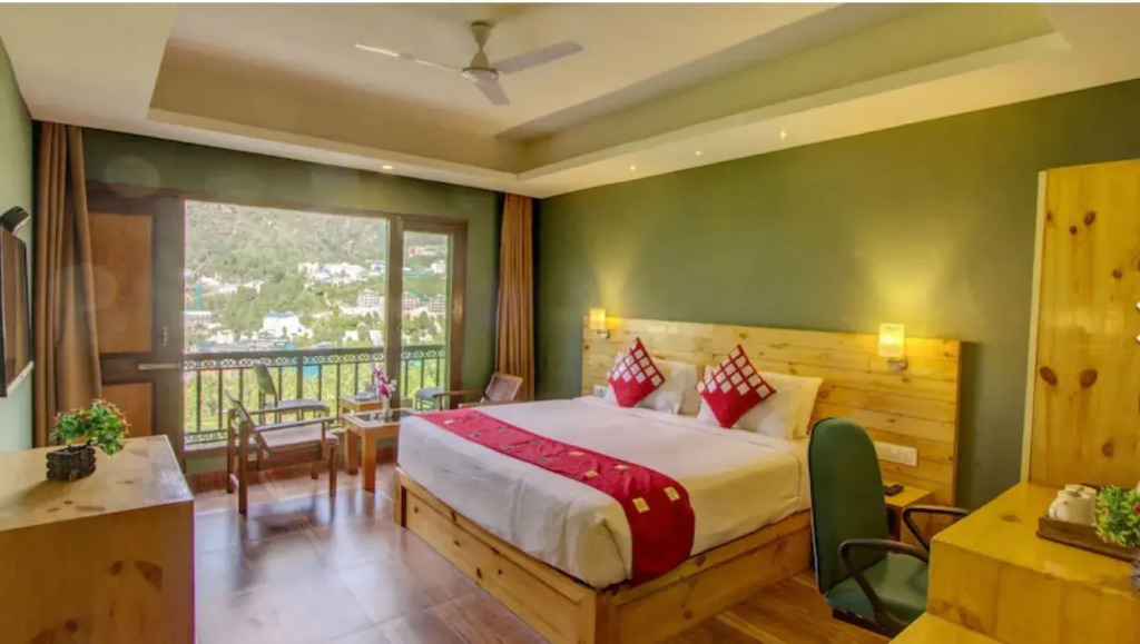 Aeraki Hotel