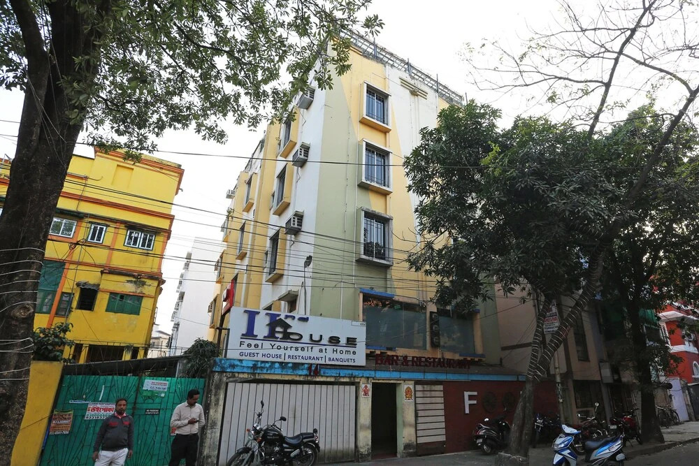 OYO FLAGSHIP 26243 Second House