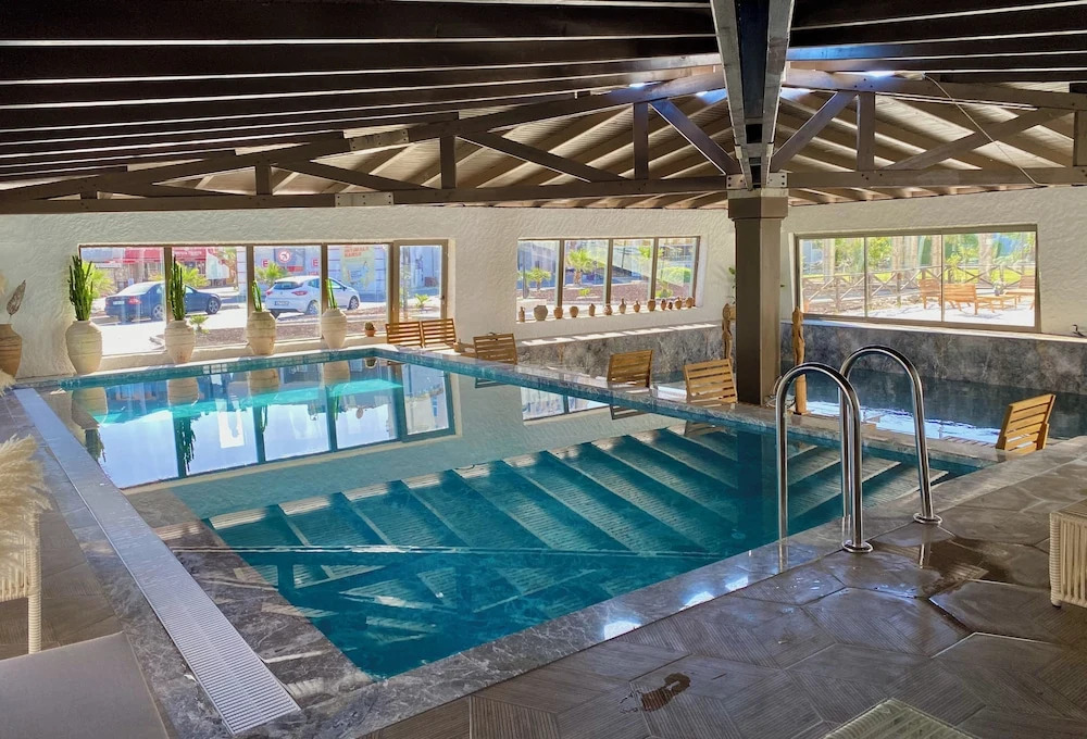 Cumbalıca Hotel