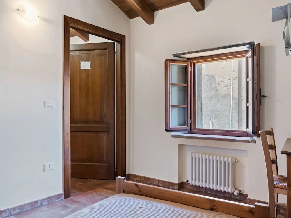 Tranquil Village Stay with Fireplace