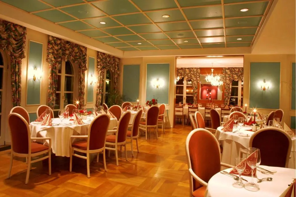 Hotel-Restaurant Zum Landgraf - Henry Merz