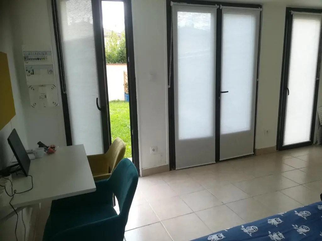 Studio Dépendance Maison, 5 MNT GARE & TRAM