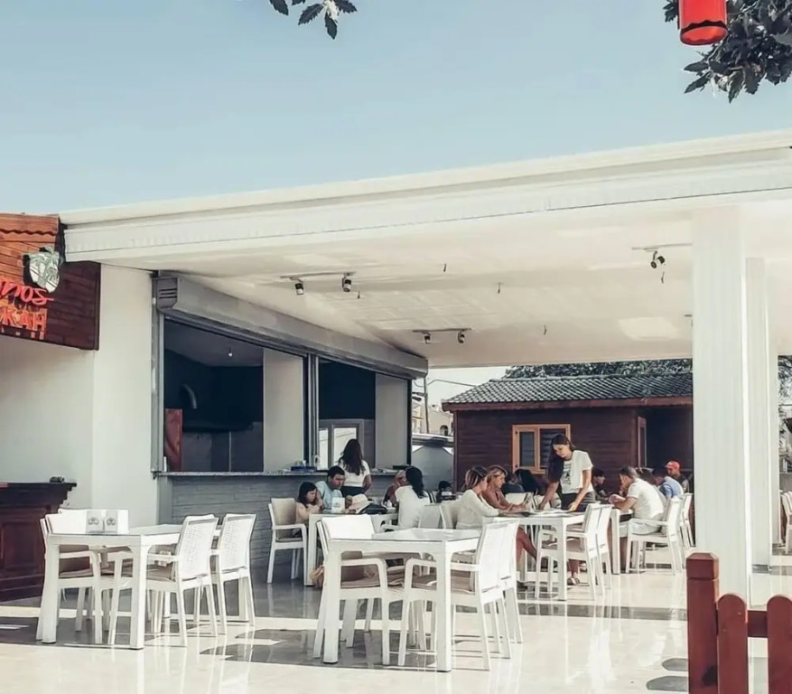 Okeanos Beach Bungalows
