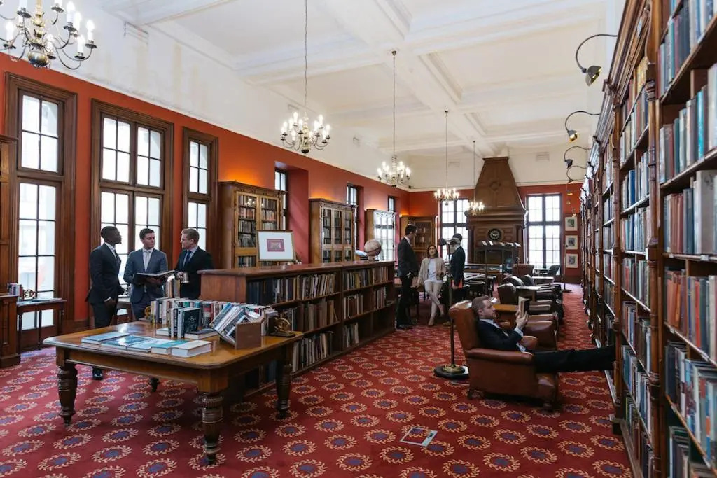 Rand Club Suites
