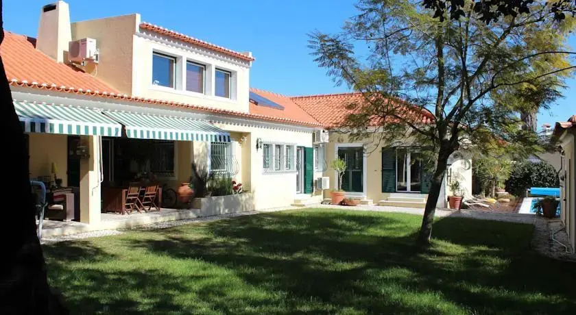 Villa Jacarandá