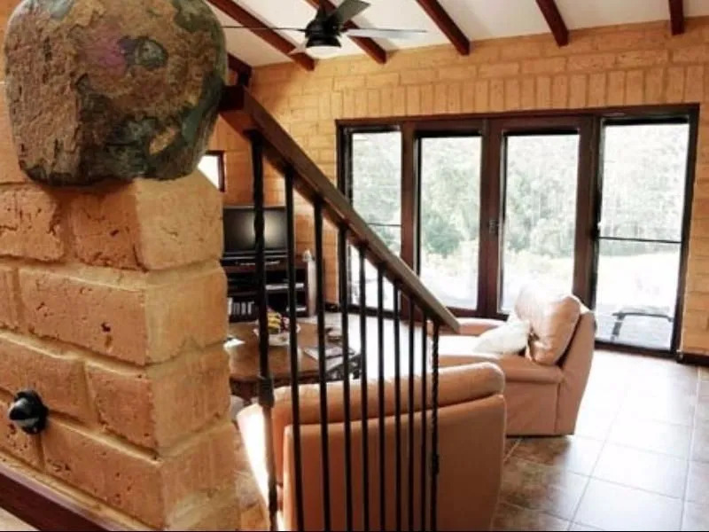 Clarendon Forest Retreat