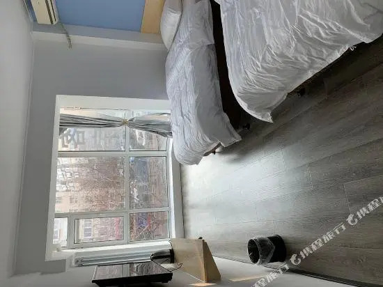 Xinlongmen Hostel