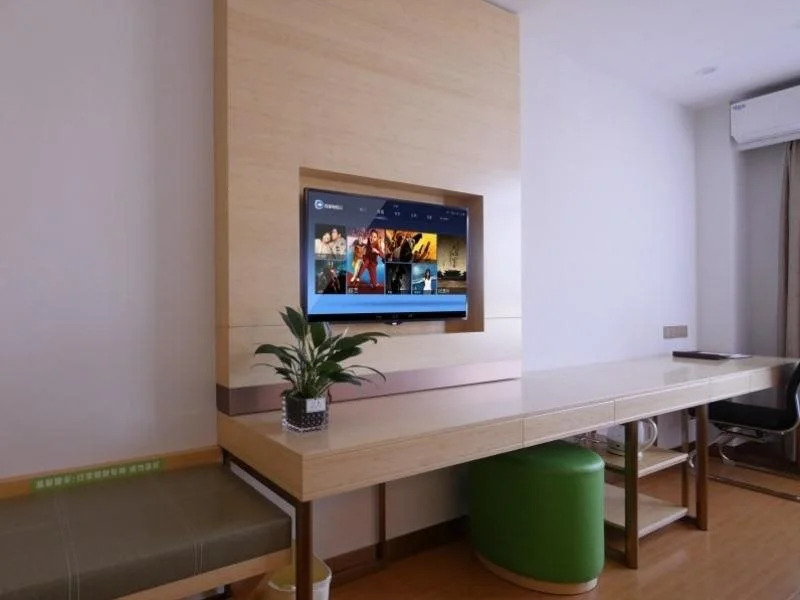 GreenTree Inn Shanxi Baoji Fengxiang Donghu Business Hotel