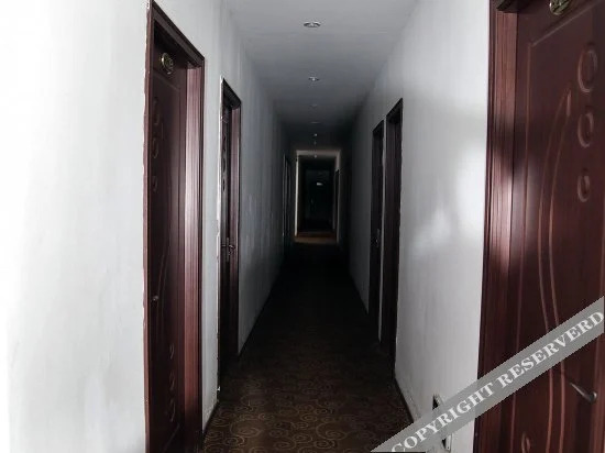 Wuxi Xianghui Hotel (Binhu Wanda Plaza Heqiankou Subway Station Branch)