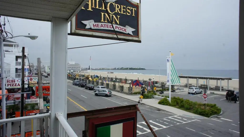 Hillcrest Inn