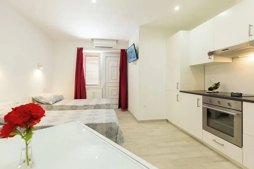Konavle Apartments Zlatovisce 3