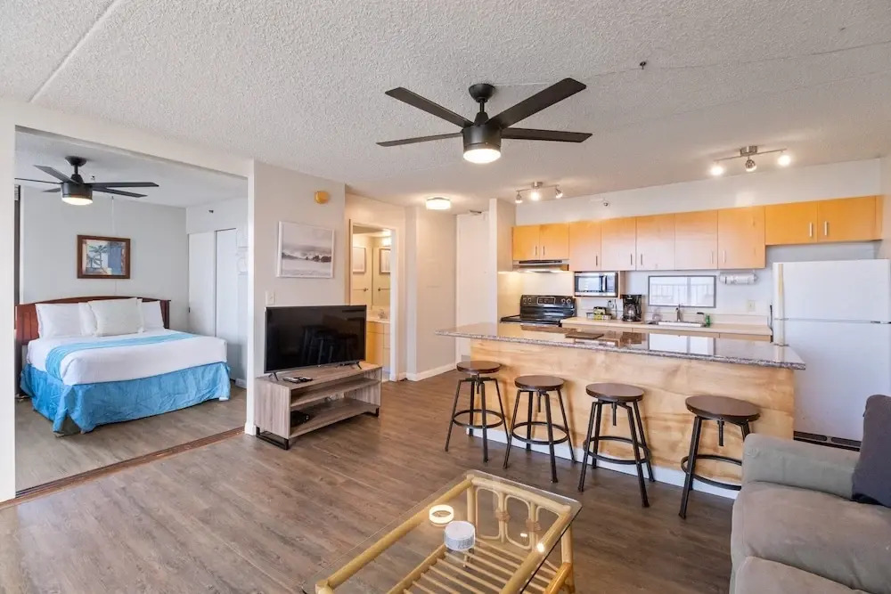 Tower 2 Suite 1702 - Ffp 1 Bedroom Home by Redawning