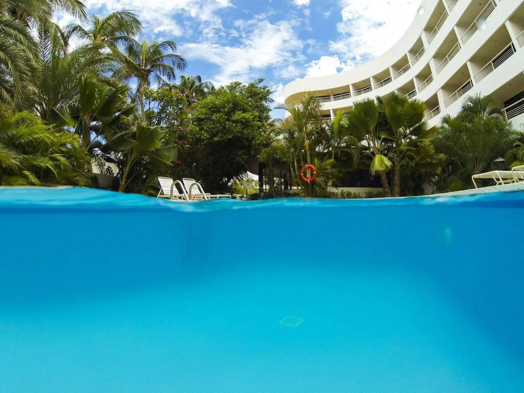 Hotel California Playa El Yaque