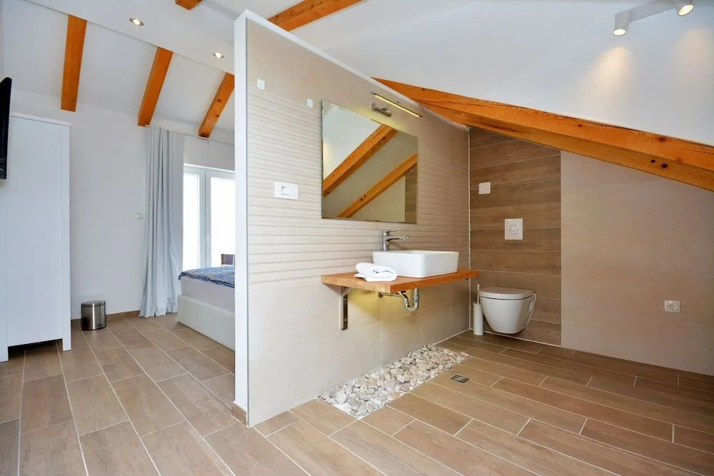 Villa OLIVE TREE village Pisak heated pool and close to the beach