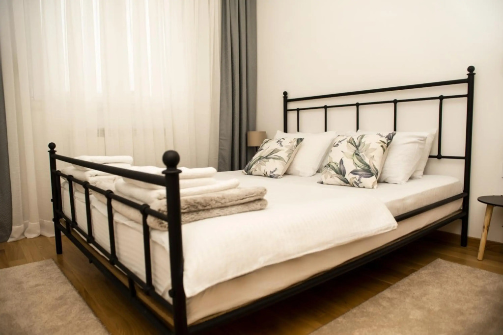 Room21