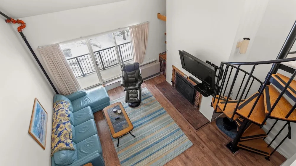 19 Mountainside 2 Bedroom Condo by RedAwning