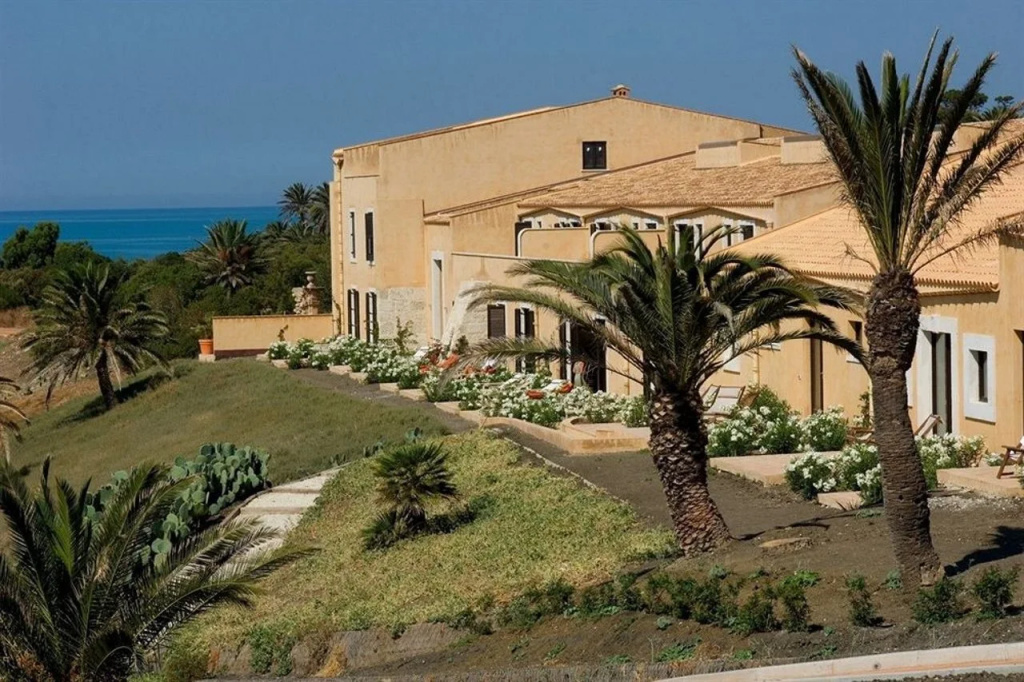 Falconara Greenblu Resort