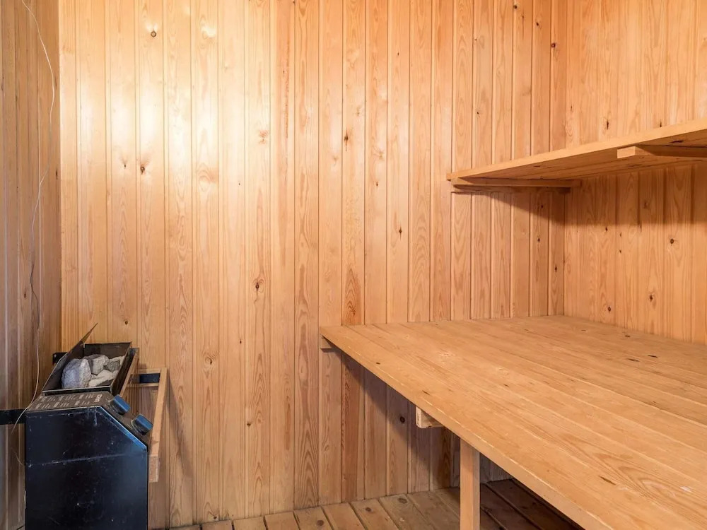 6 Person Holiday Home in Henne