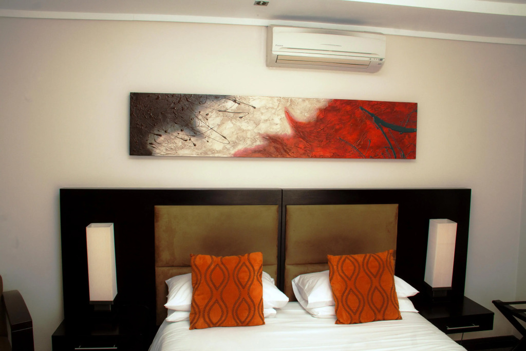 Urban Chic Boutique Hotel & Cafe