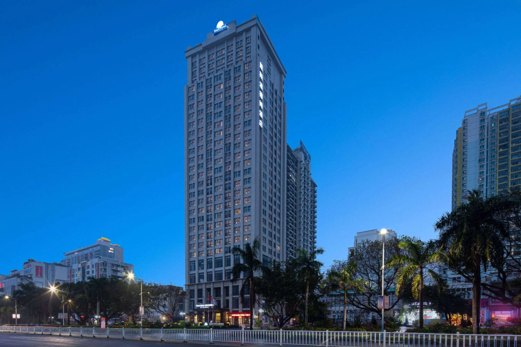 Days Wyndham Beihai Heju Hotel (Beihai Station)
