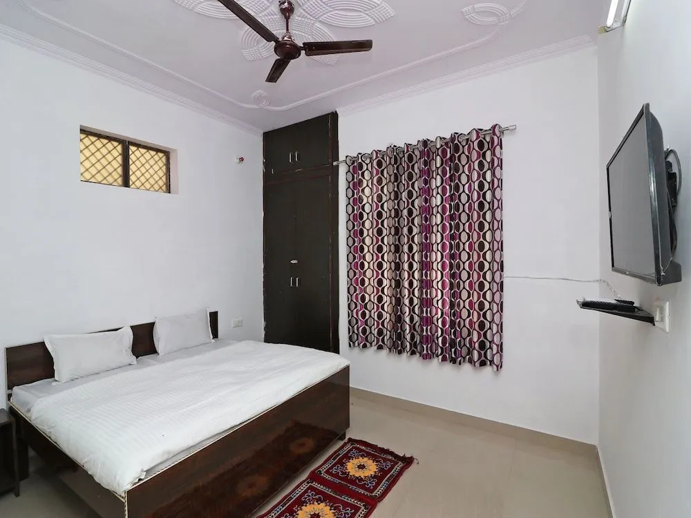 OYO 14148 Home Modern 2BHK Cottage Bhimtal Haldwani Road
