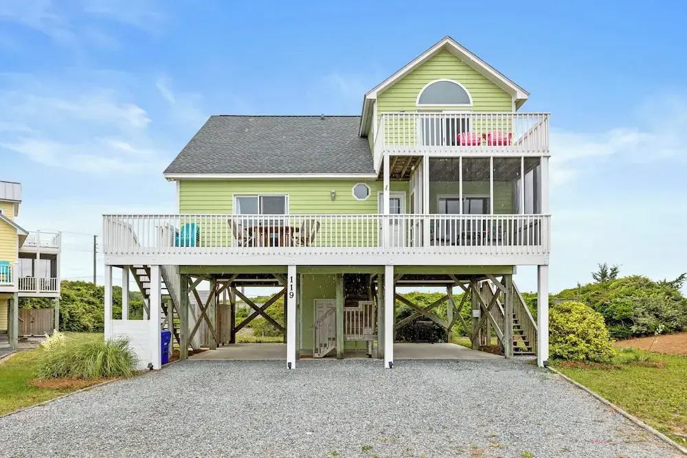 Lowe Tide by Topsail Realty