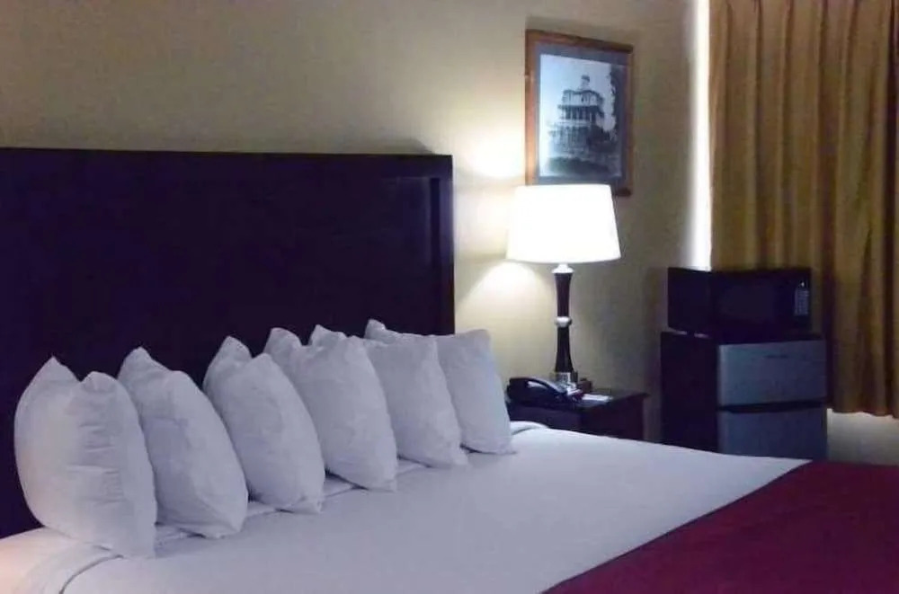 Ramada Inn