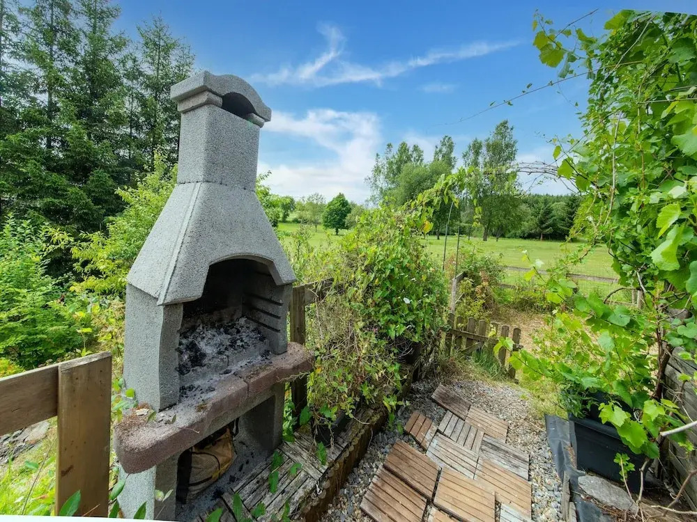 Holiday Home in Bievre With Garden