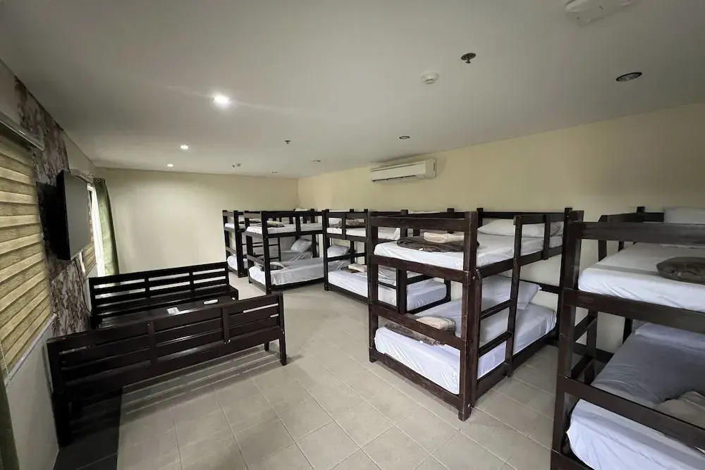 Palm Cabanas Resort