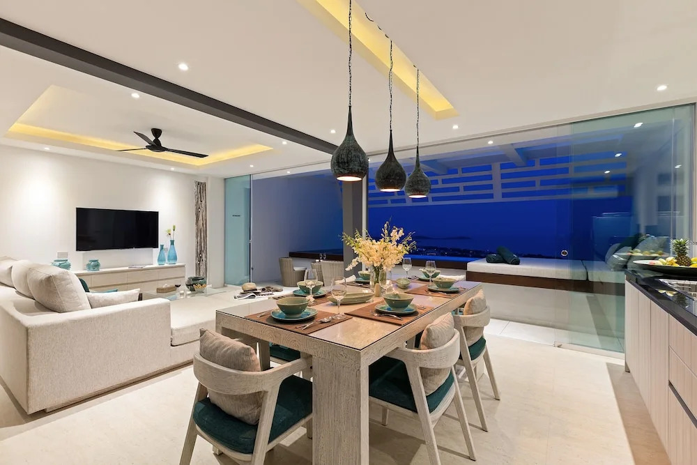 Villa Atlantis 6 - Deluxe 2BDR, Sea View, Private Pool