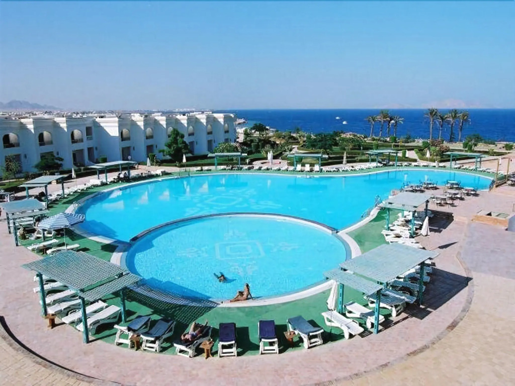 Royal Paradise Beach Resort