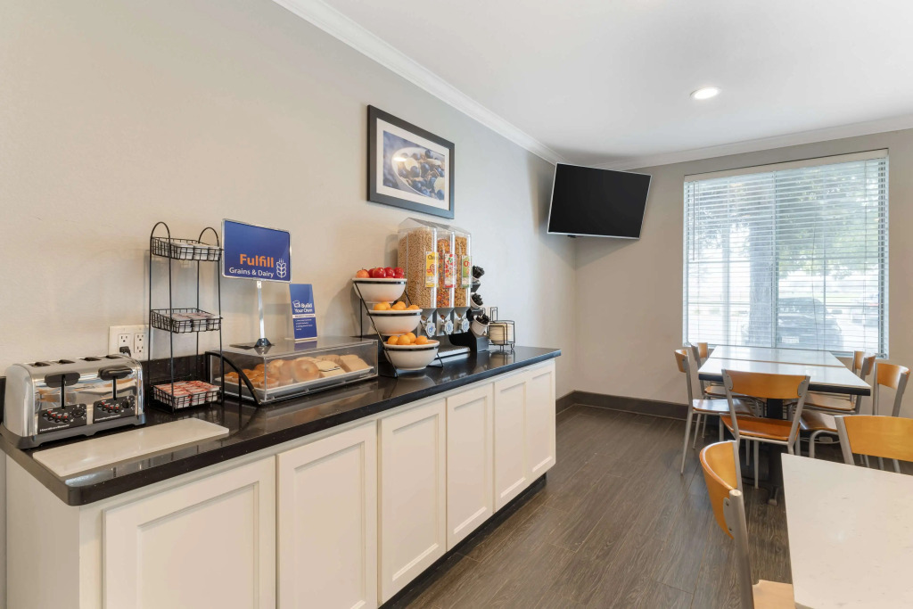 Отель Best Western Visalia