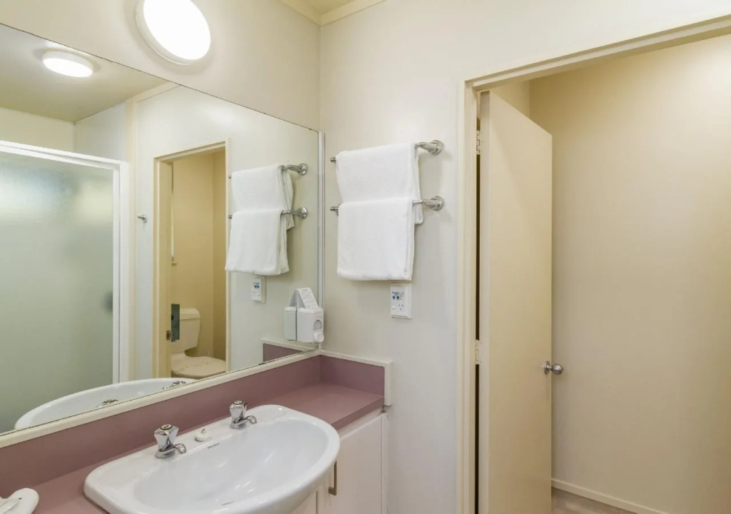 Capital Lodge Motor Inn