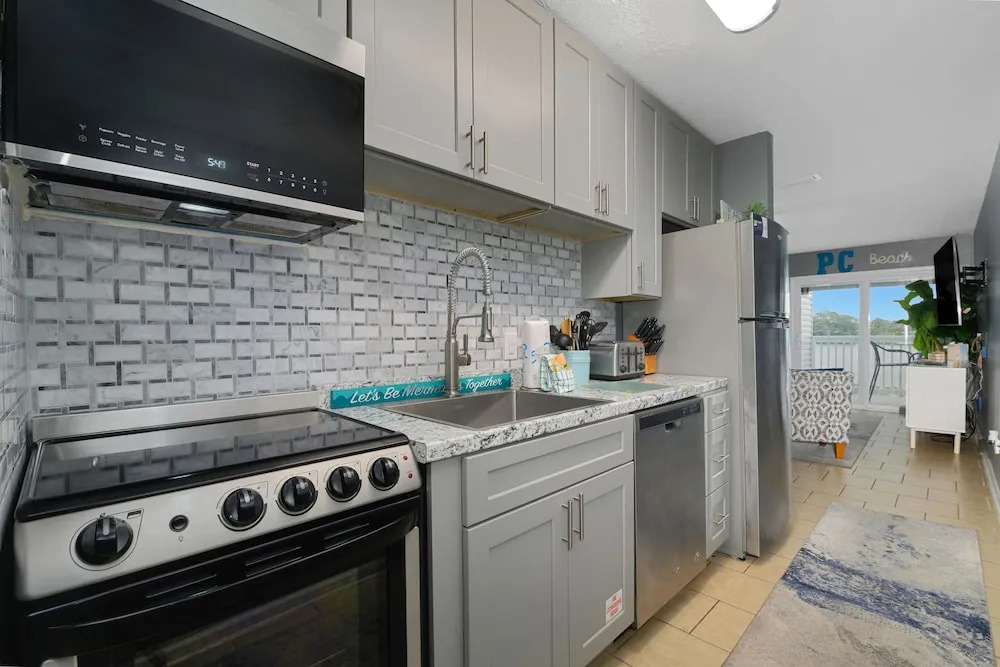 Lullwater Beach - 2 BR Condo Lake View - RJV 21065
