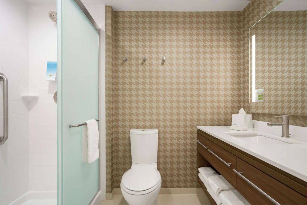 Home2 Suites By Hilton Warminster Horsham