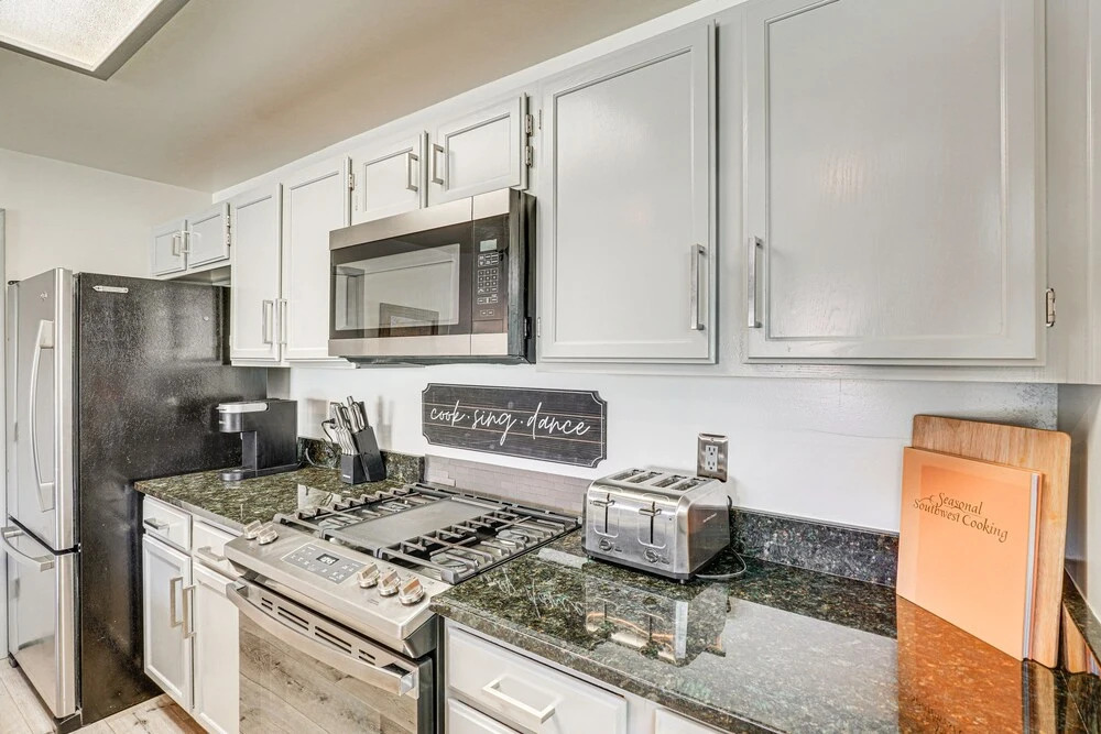 Epic Tucson Rental w/ Golf Course & Mtn Views!