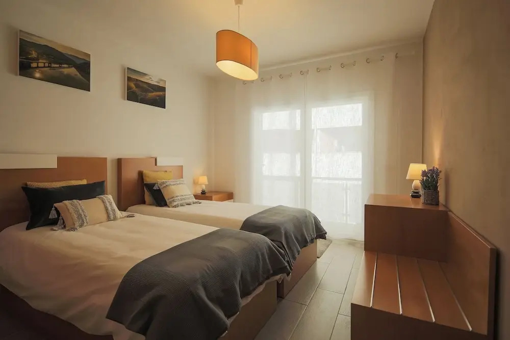 Casa dos 4 Caminhos - Guest House Douro