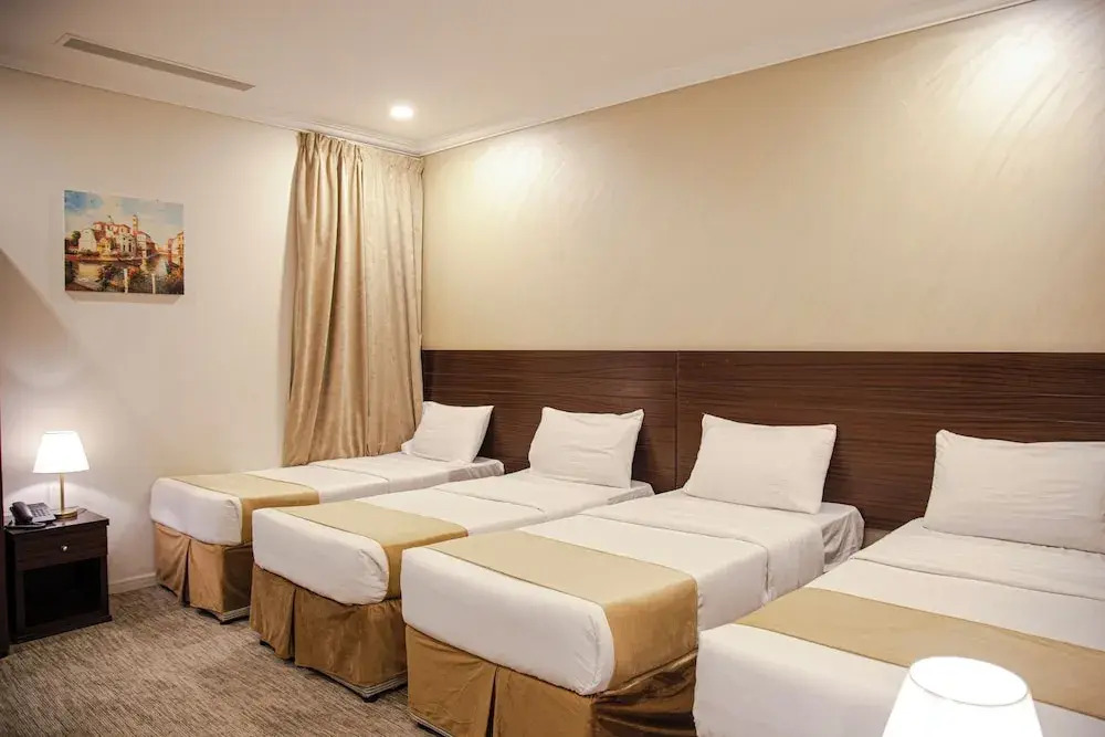 فندق قرى Qira Hotel