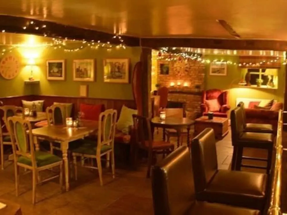 The Castle Arms Inn
