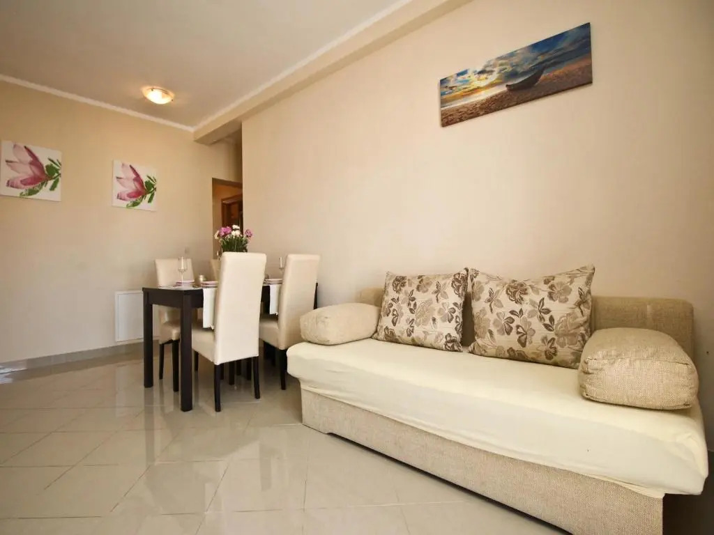 Apartments Ivanka C